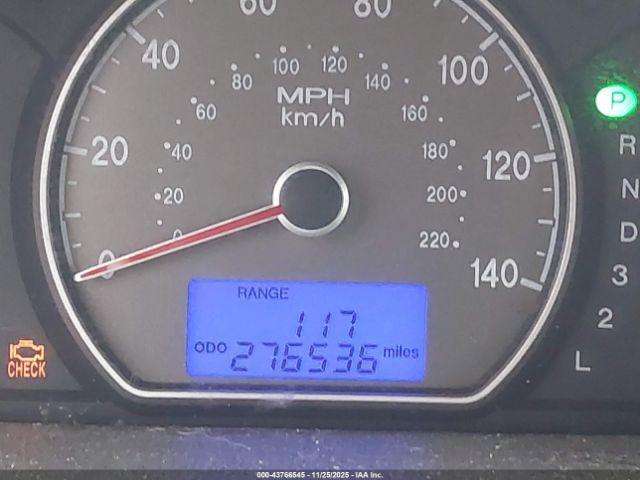 Hyundai ELANTRA Image 8