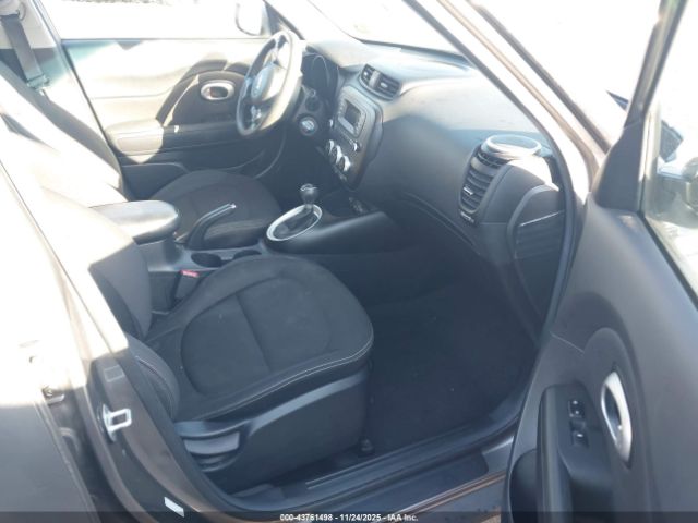 Kia Soul Image 15