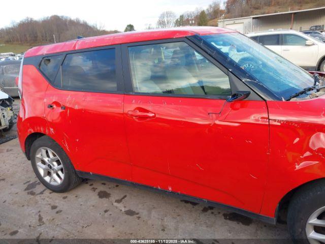 Kia Soul Lx Image 12