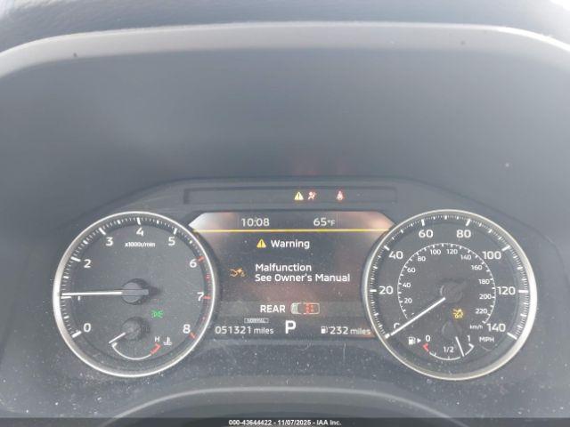 Mitsubishi Outlander Image 10