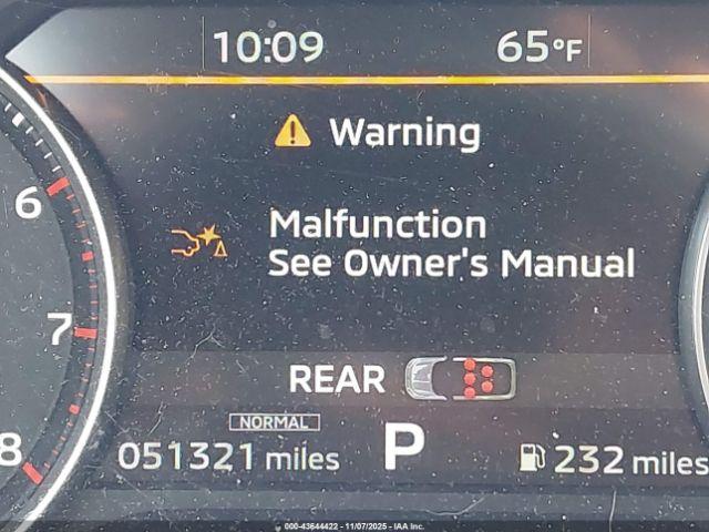 Mitsubishi Outlander Image 3