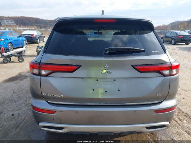 Mitsubishi Outlander Image 4