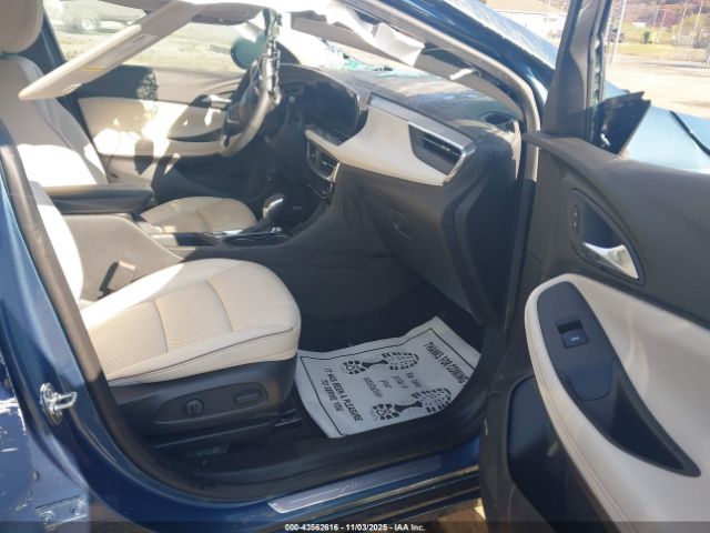 Buick Encore GX Avenir Awd Image 4