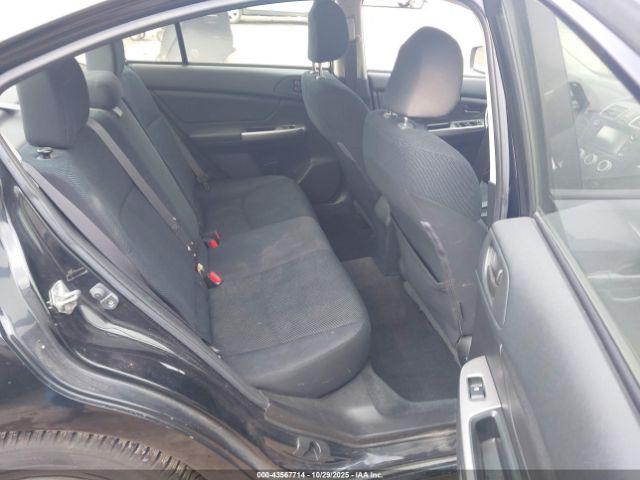 Subaru Impreza 2.0i Image 2