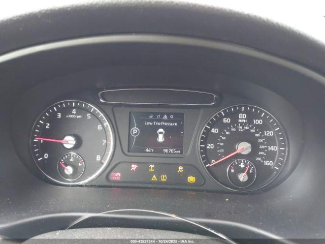 Kia Sorento 2.4l Lx Image 5