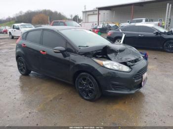  Salvage Ford Fiesta
