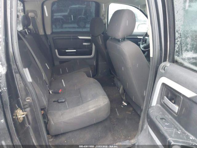 Mitsubishi Raider Ls Image 12