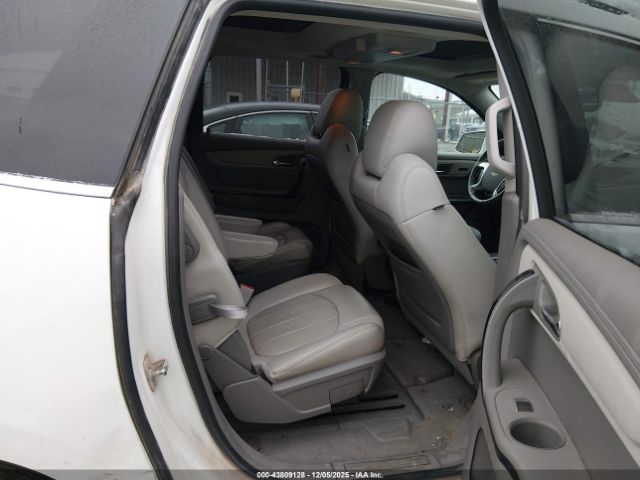 Chevrolet Traverse Premier Image 8