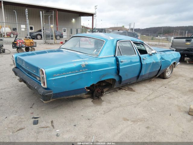 Ford Fairlane 500 Image 5