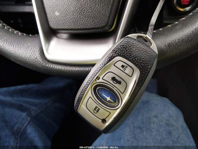 Subaru Legacy Premium Image 3