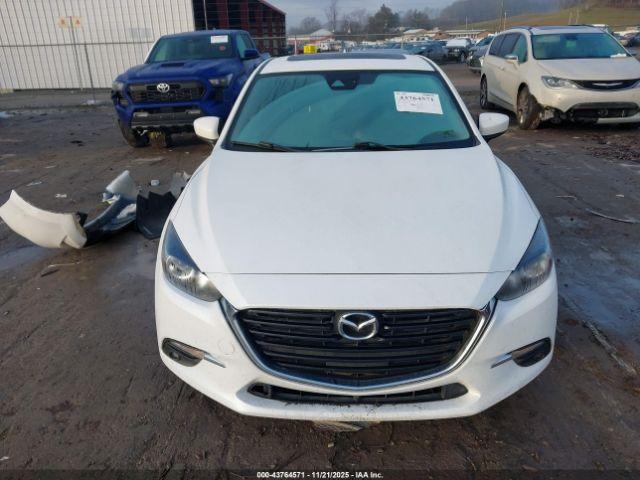 Mazda Mazda3 Grand Touring Image 16