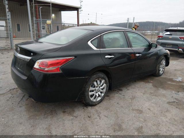 Nissan Altima 2.5 S Image 8