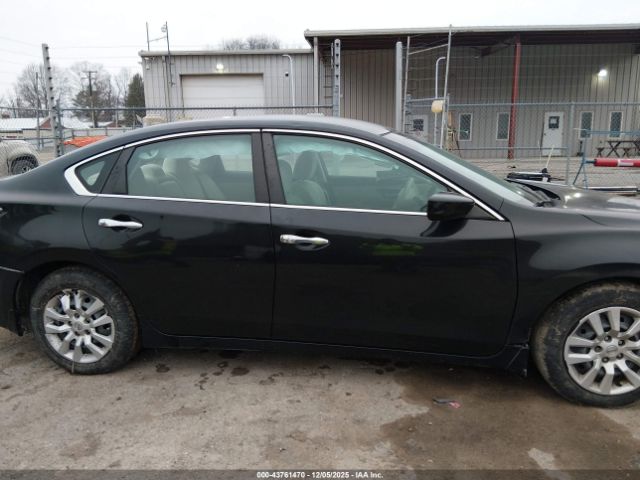 Nissan Altima 2.5 S Image 9