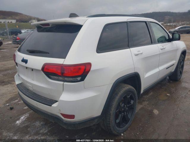 Jeep Grand Cherokee Upland 4x4 Image 5