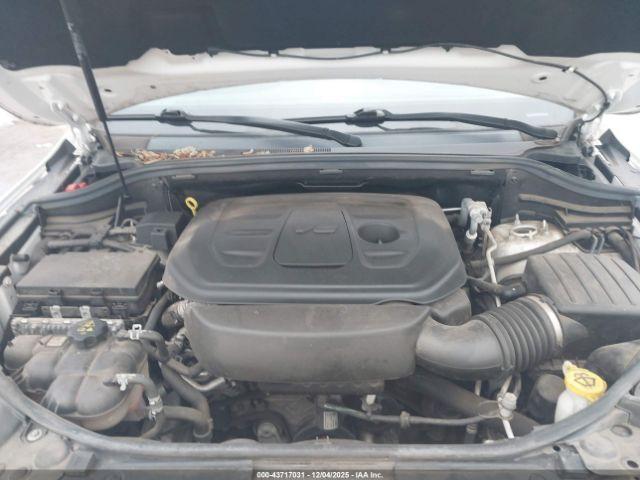 Jeep Grand Cherokee Upland 4x4 Image 6