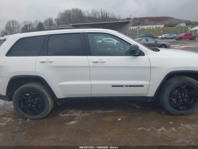 Jeep Grand Cherokee Upland 4x4 Image 12