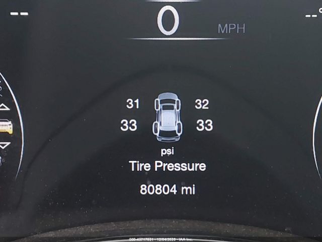 Jeep Grand Cherokee Upland 4x4 Image 10