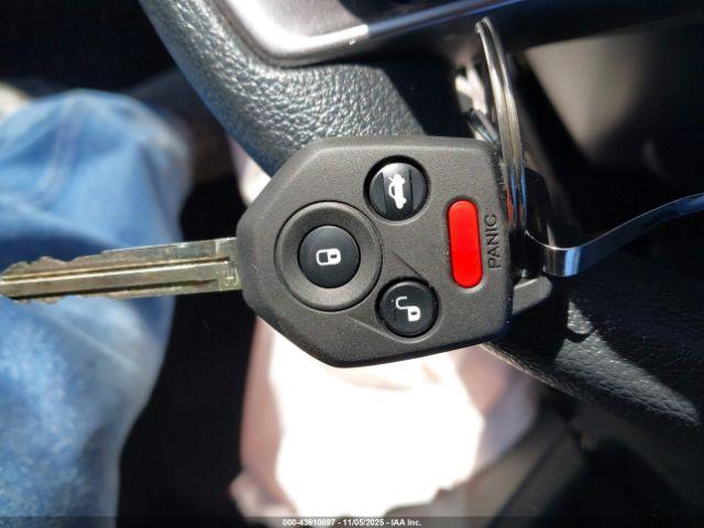 Subaru Impreza Base 5-door Image 12