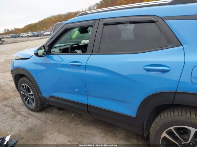 Chevrolet Trailblazer Awd Lt Image 2