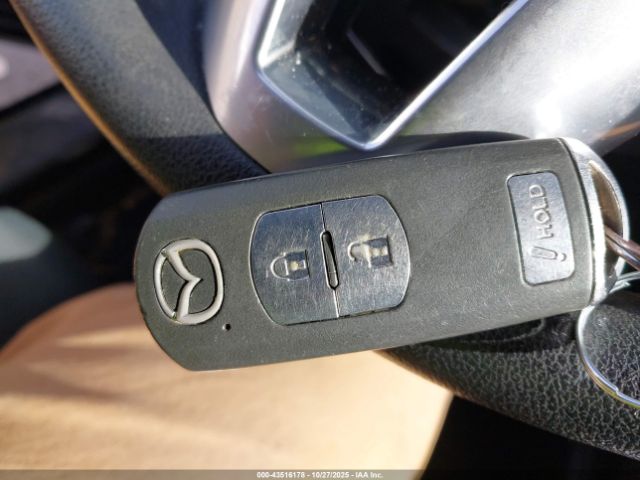 Mazda Cx Sport Image 9