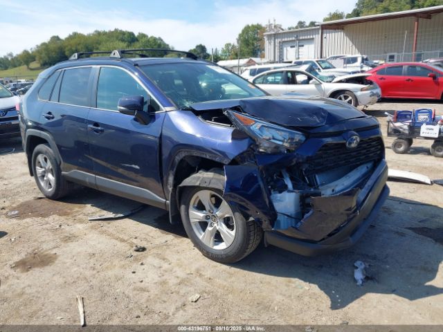 Toyota RAV4 Xle Image 1