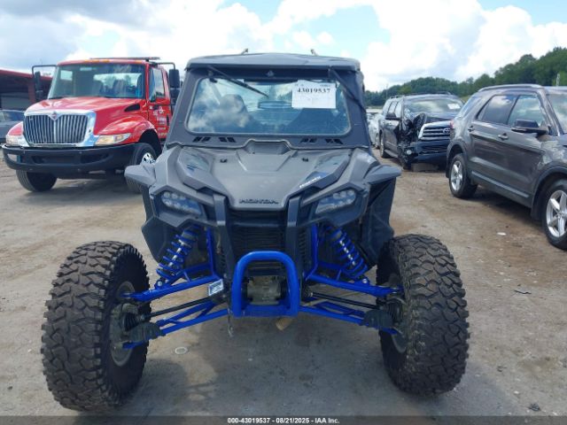 Honda Sxs1000 S2r Image 5