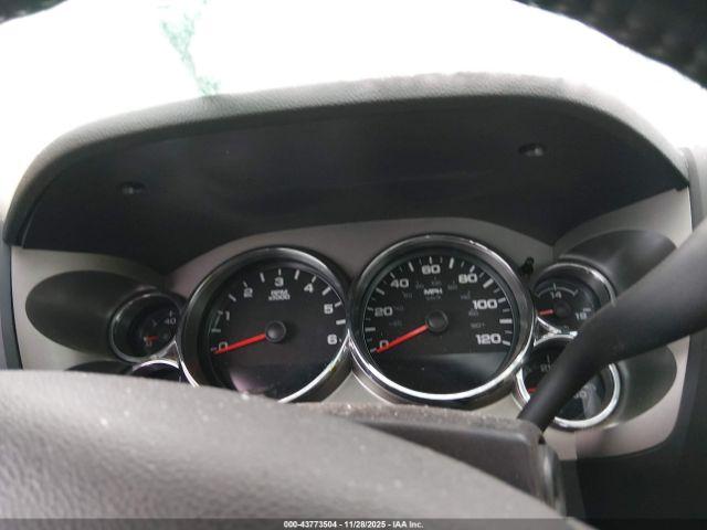 Chevrolet Silverado 1500 Lt Image 4