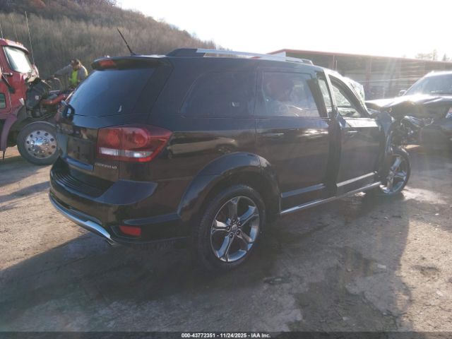 Dodge Journey Crossroad Image 16