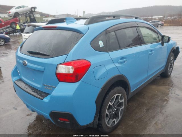 Subaru Crosstrek 2.0i Limited Image 3