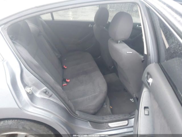 Nissan Altima 2.5 S Image 4