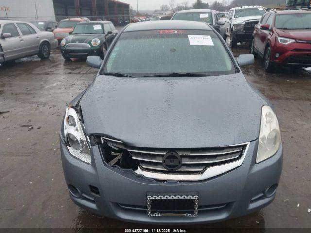 Nissan Altima 2.5 S Image 9