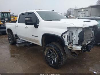  Salvage Chevrolet Silverado 2500