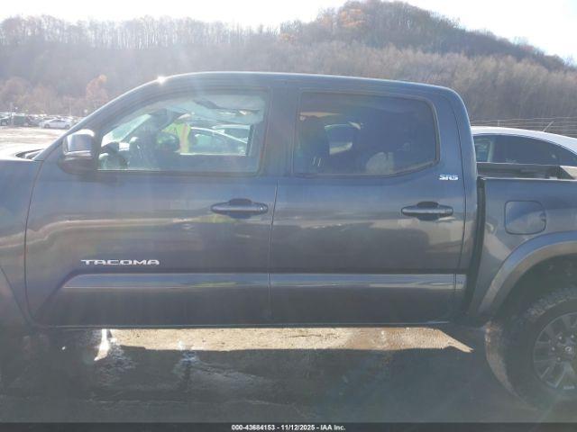 Toyota Tacoma Sr5 V6 Image 14