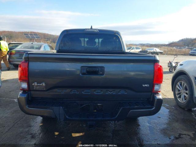 Toyota Tacoma Sr5 V6 Image 3