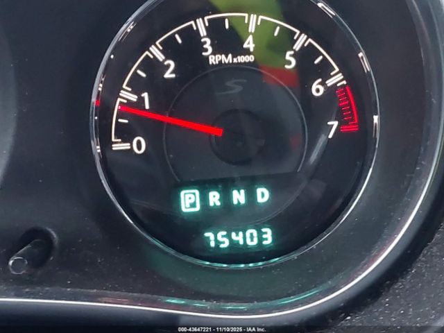 Chrysler 200 S Image 10