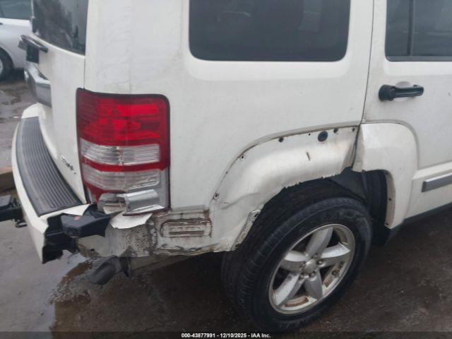 Jeep Liberty Limited Edition Image 5