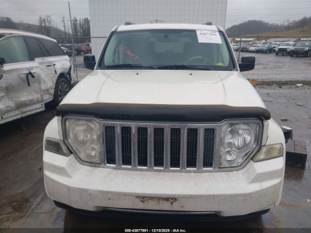 Jeep Liberty Limited Edition Image 14