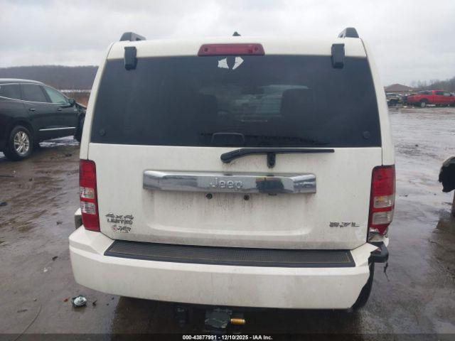 Jeep Liberty Limited Edition Image 17