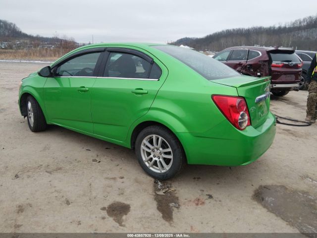 Chevrolet Sonic Lt Auto Image 3