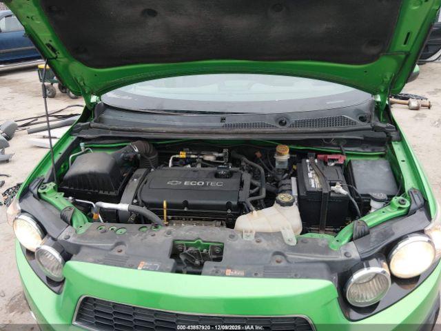 Chevrolet Sonic Lt Auto Image 6