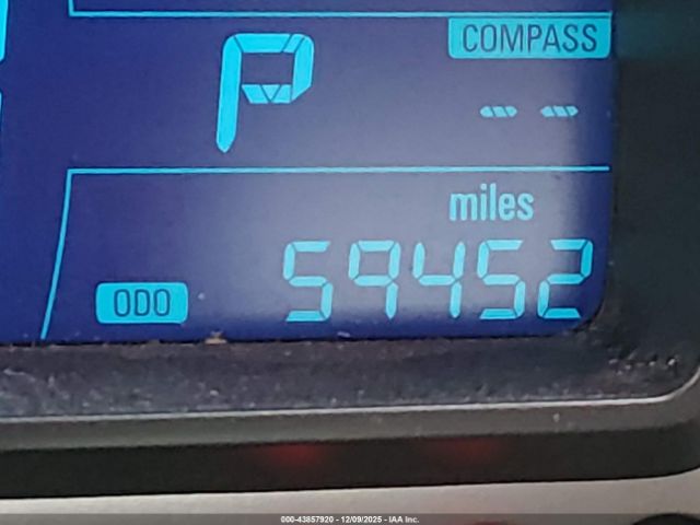 Chevrolet Sonic Lt Auto Image 18