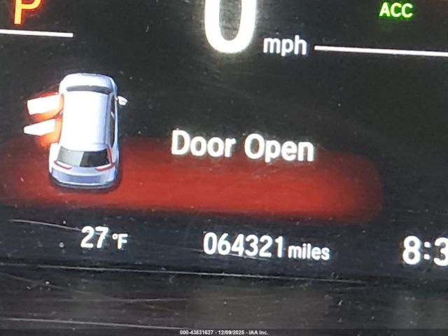 Honda CR-V Touring Image 5