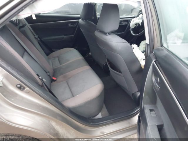 Toyota Corolla Le Image 6