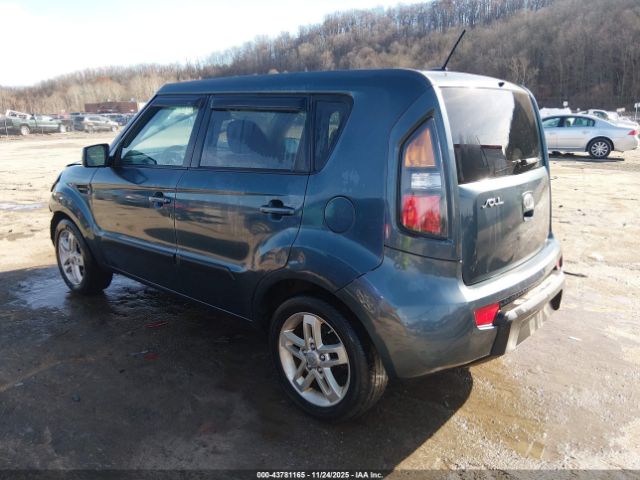 Kia Soul + Image 3