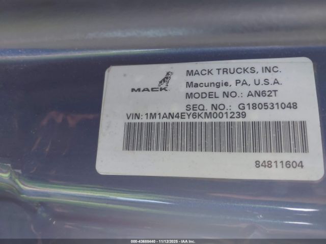 Mack Anthem Image 10