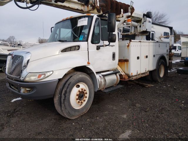 International 4000 4300 Image 3