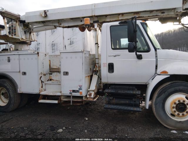 International 4000 4300 Image 12