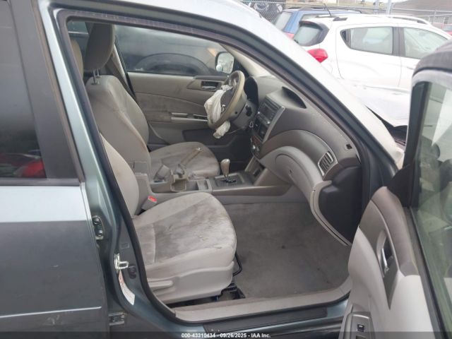 Subaru Forester 2.5x Premium Image 10