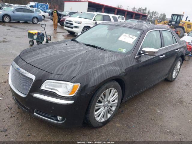 Chrysler 300c Awd Image 11