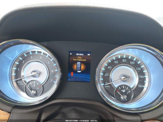 Chrysler 300c Awd Image 3